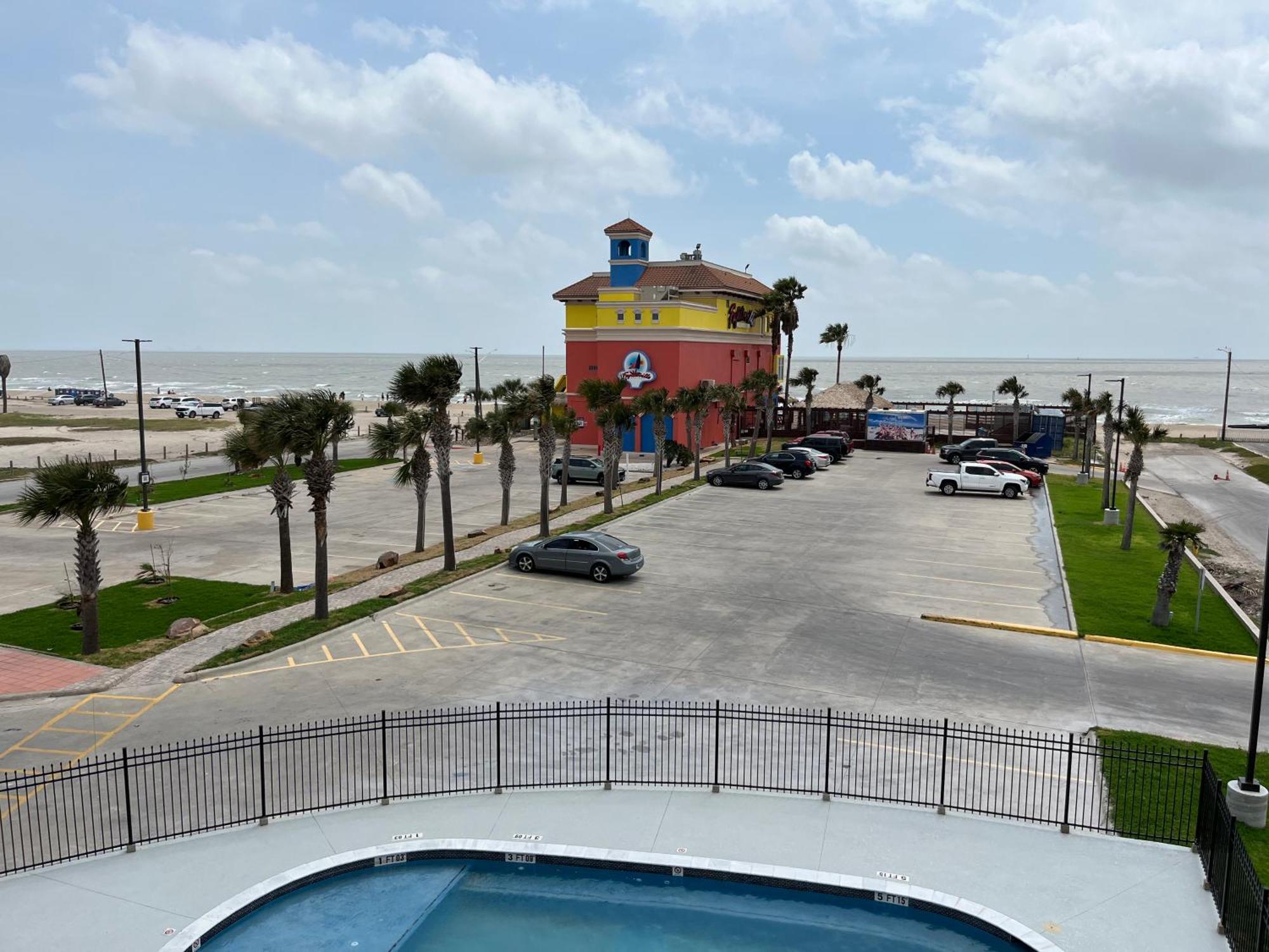Hotel Deville Corpus Christi Exterior photo